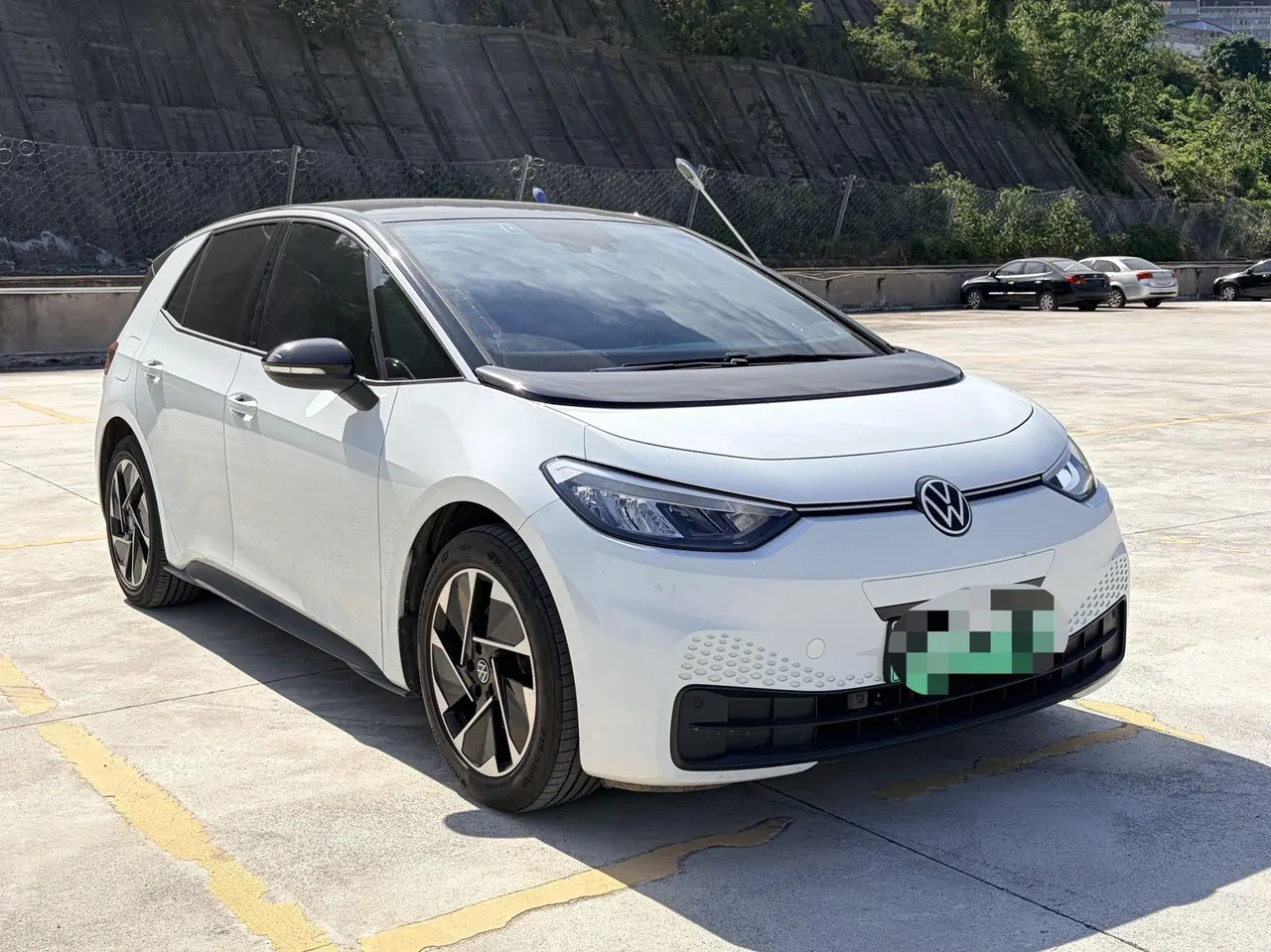 Volkswagen 2024 ID. 3 Pure Intelligence Enjoyment Version, Automatic Transmission 3