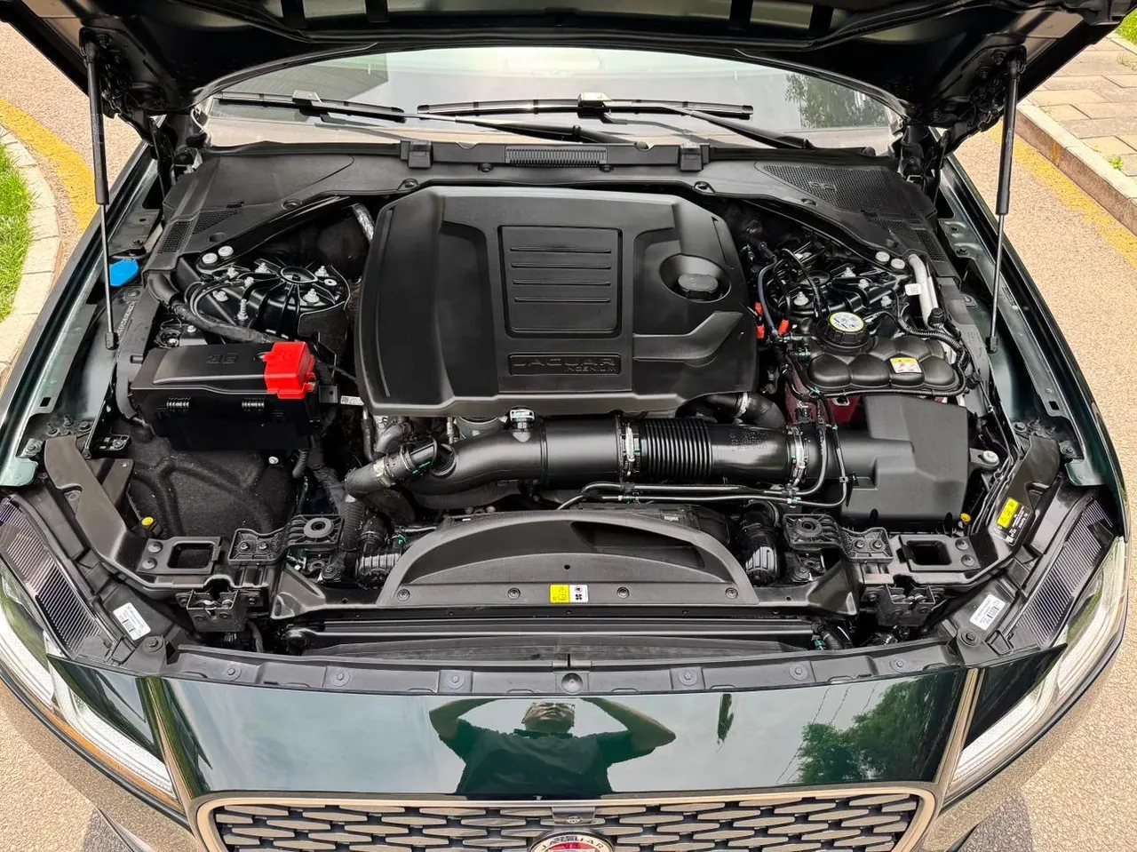 Jaguar 2024 XFL 2.0T P 12500.00g Drive Enjoy Deluxe Edition Automatic Gear 16