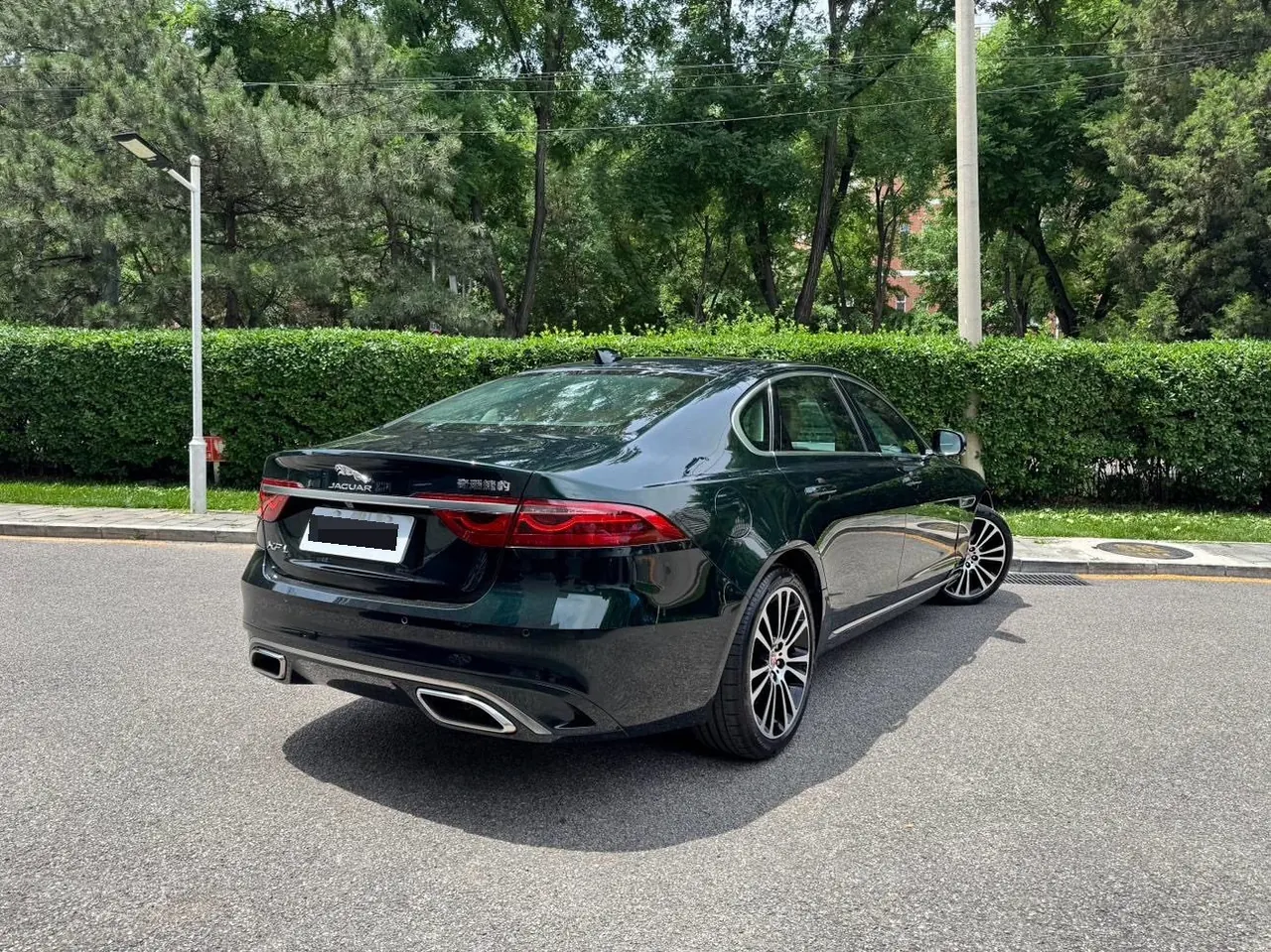 Jaguar 2024 XFL 2.0T P 12500.00g Drive Enjoy Deluxe Edition Automatic Gear 4