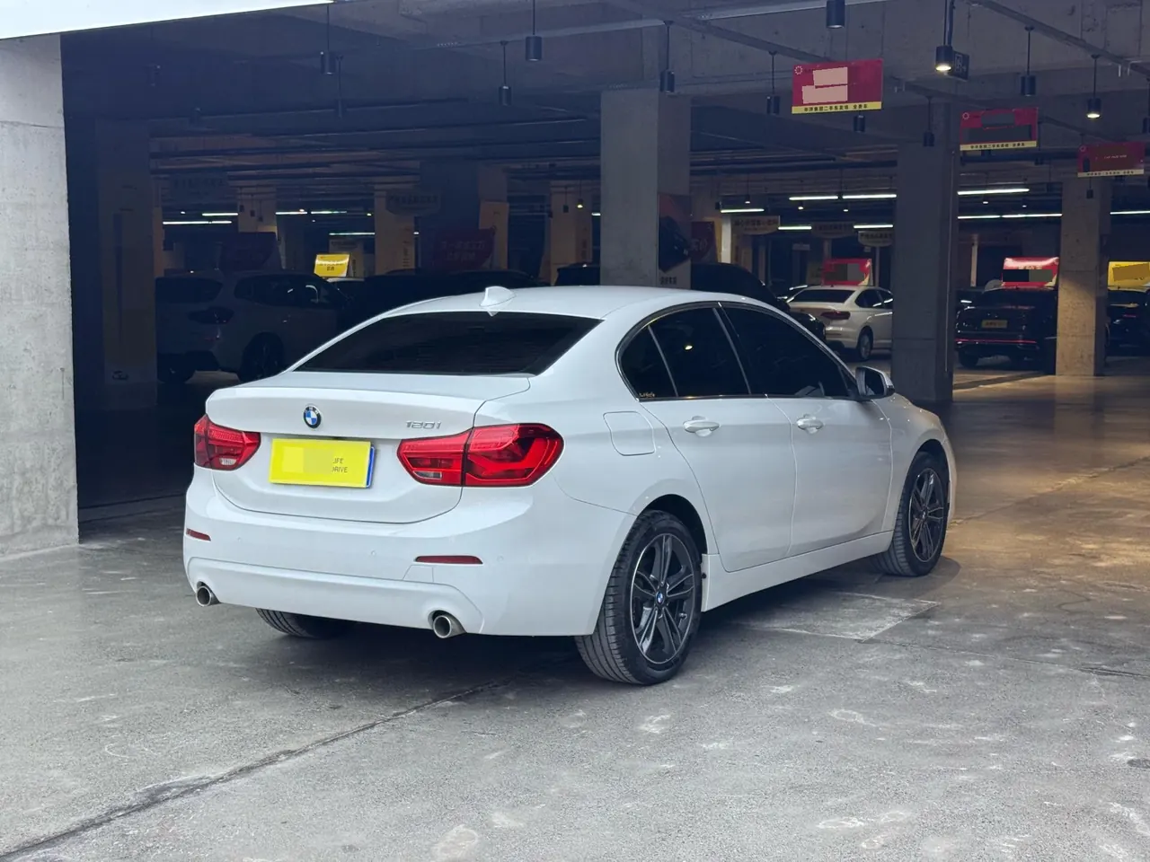 BMW 1 Series 2020 120i 1.5T Fashion Automatic 9