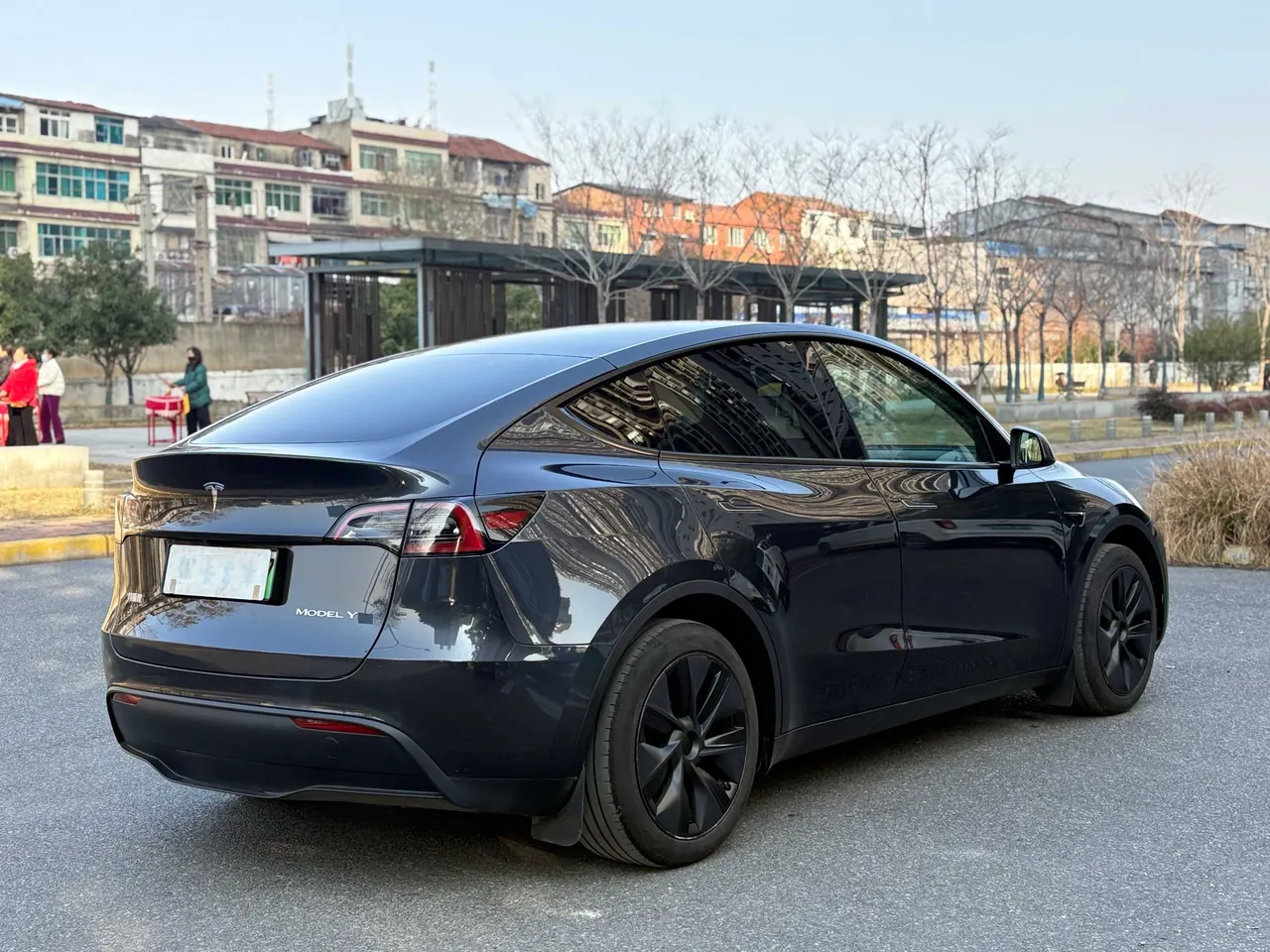 Tesla 2023 Model Y rear-wheel drive version automatic transmission 4