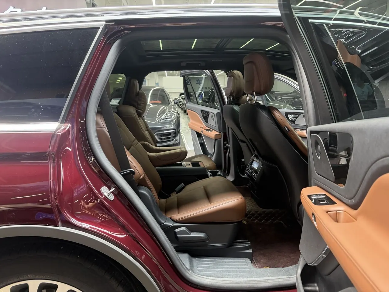 Lincoln 2021 Aviator 3.0T V6 Four-wheel Drive Elegant Edition Automatic Gear 15