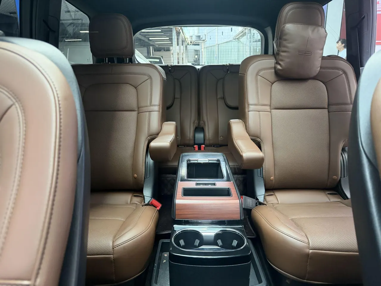 Lincoln 2021 Aviator 3.0T V6 Four-wheel Drive Elegant Edition Automatic Gear 17