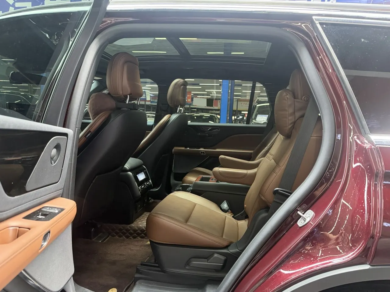 Lincoln 2021 Aviator 3.0T V6 Four-wheel Drive Elegant Edition Automatic Gear 8