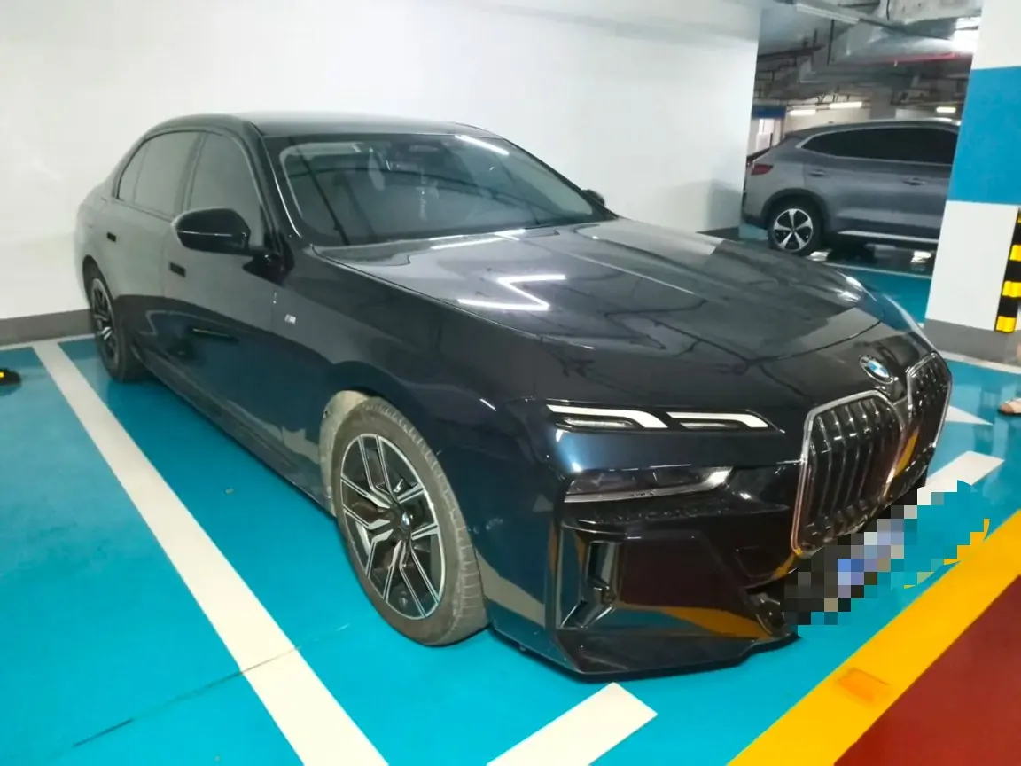 BMW 7 Series (Imported) 2023 735Li 48V 3.0T M Sports Suit Automatic Gear 3