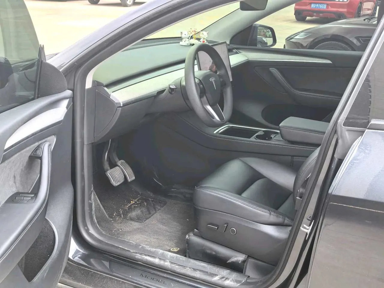 Tesla 2024 Model Y rear-wheel drive version automatic transmission 5