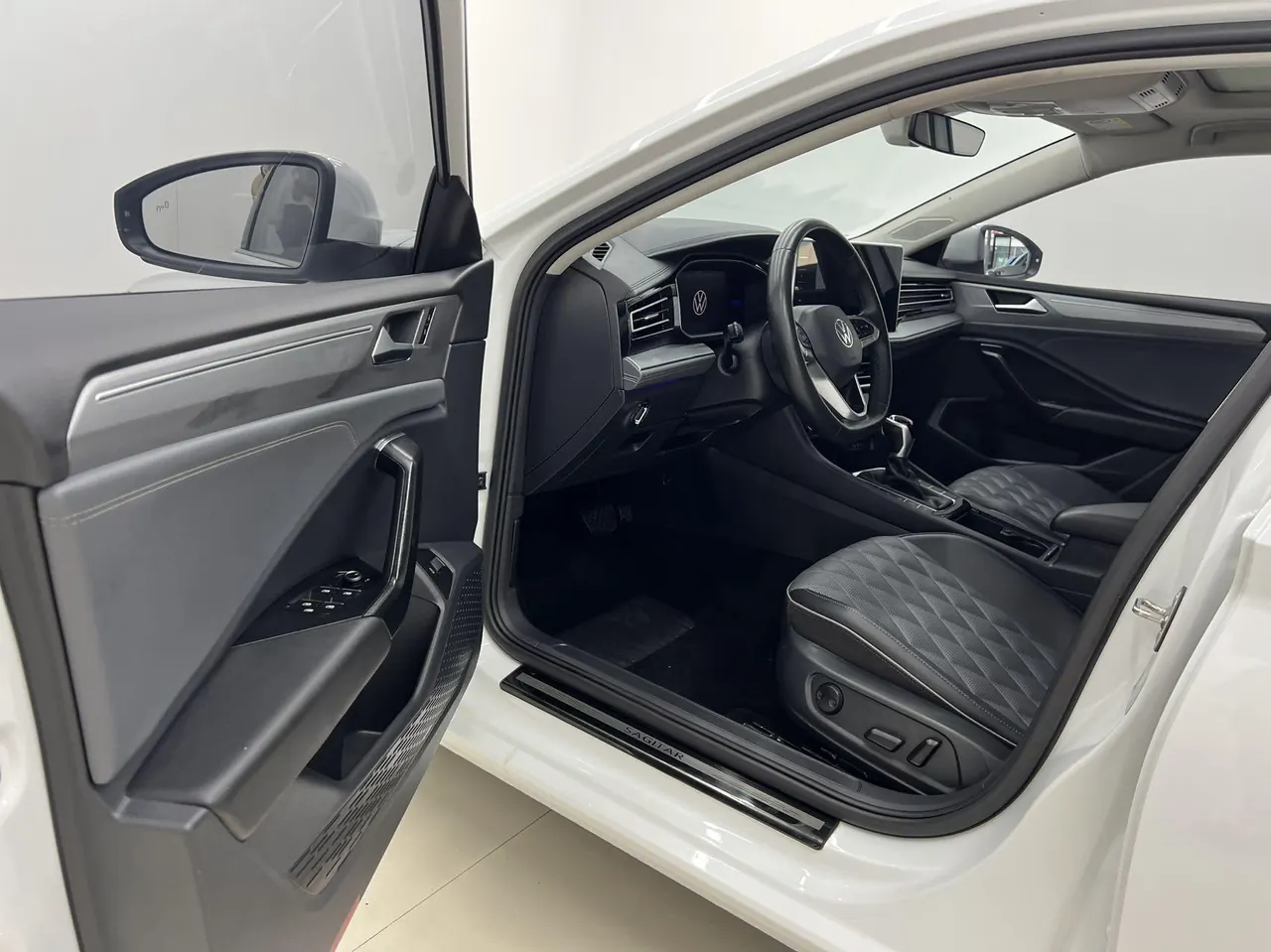 Volkswagen 2023 Sagittarius 1.4TSI 280TSI Exceed Plus Edition Automatic Gear 10