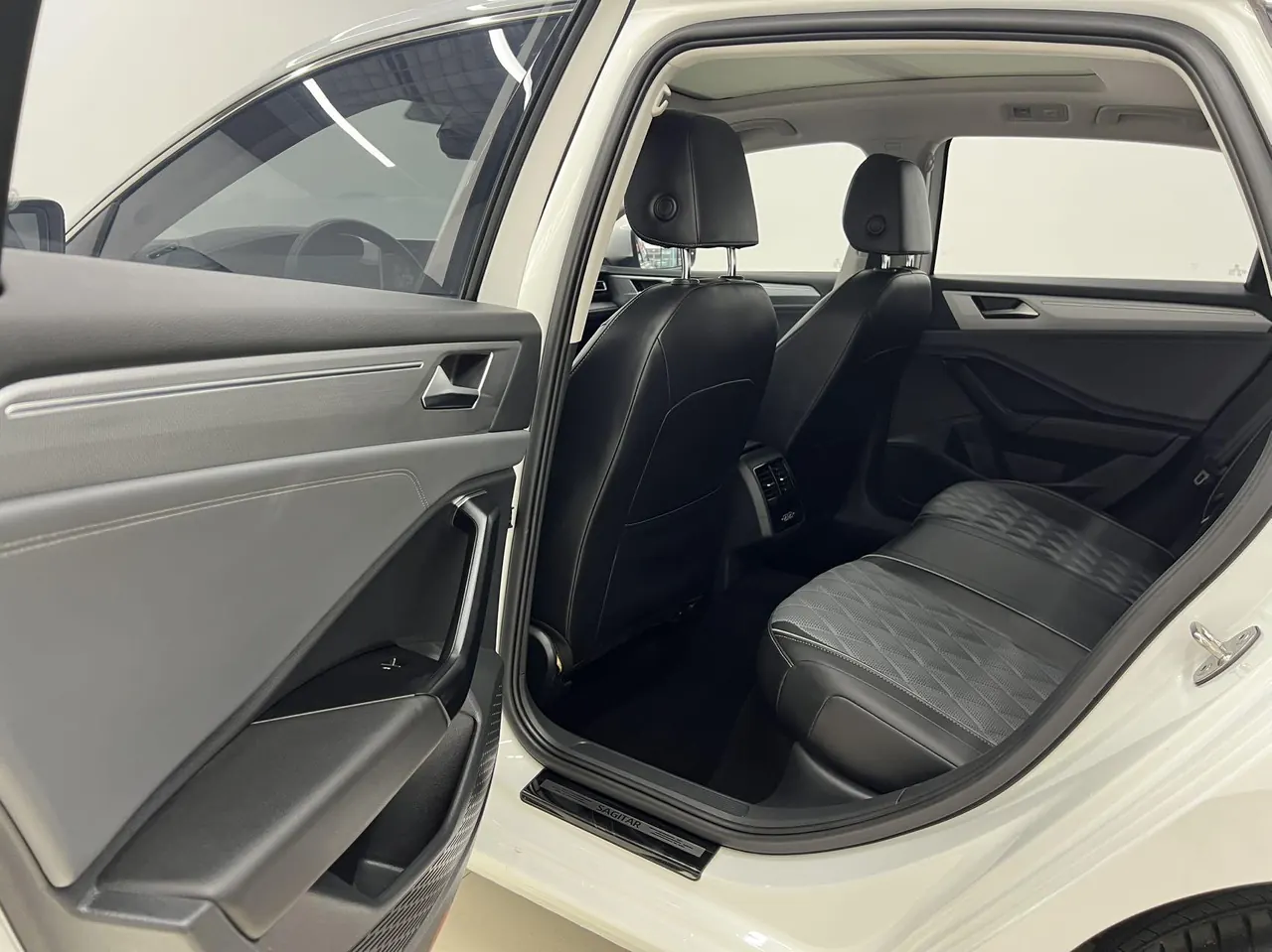 Volkswagen 2023 Sagittarius 1.4TSI 280TSI Exceed Plus Edition Automatic Gear 11