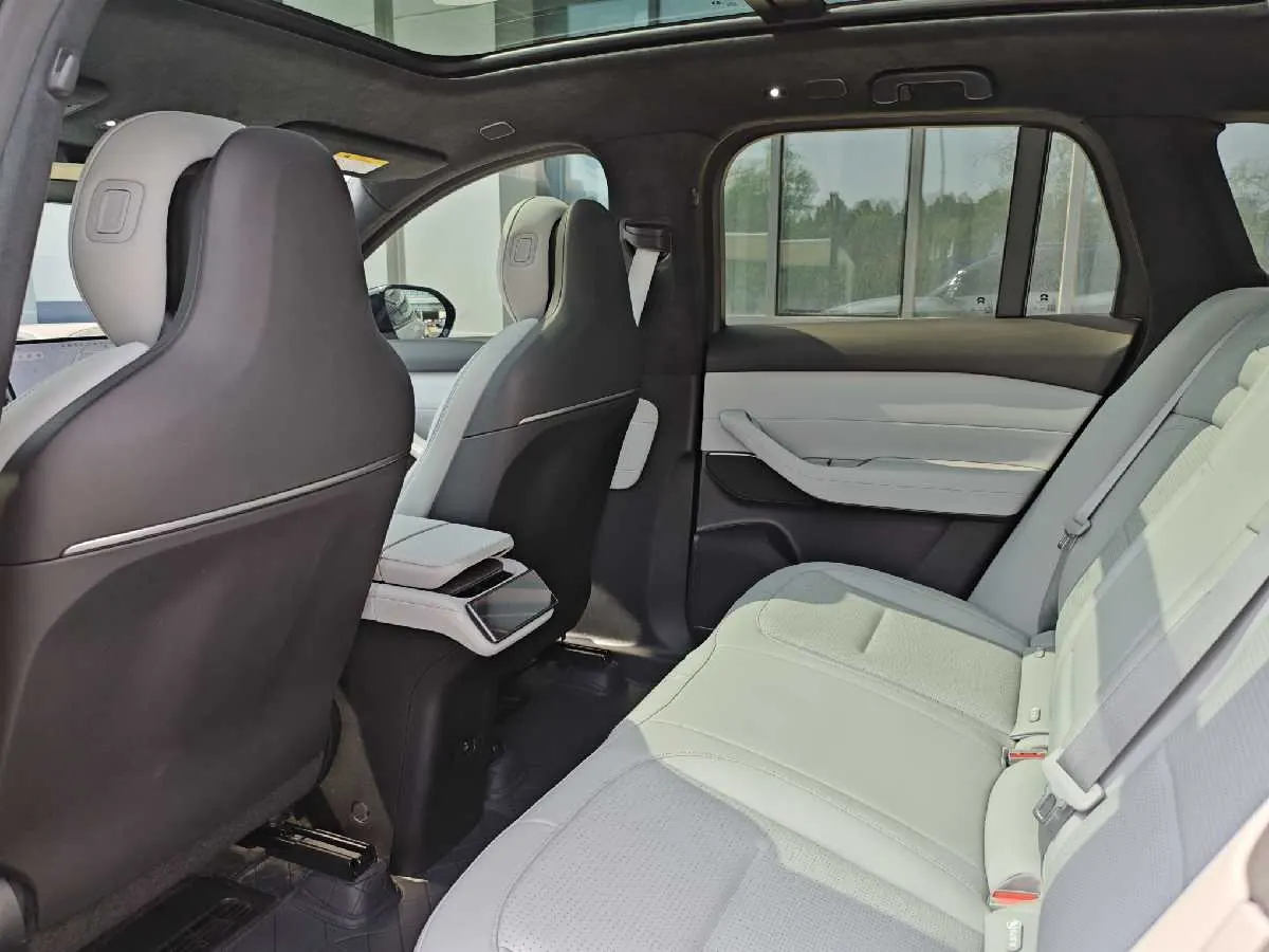 NIO 2024 ES6 75kWh automatic gear 11