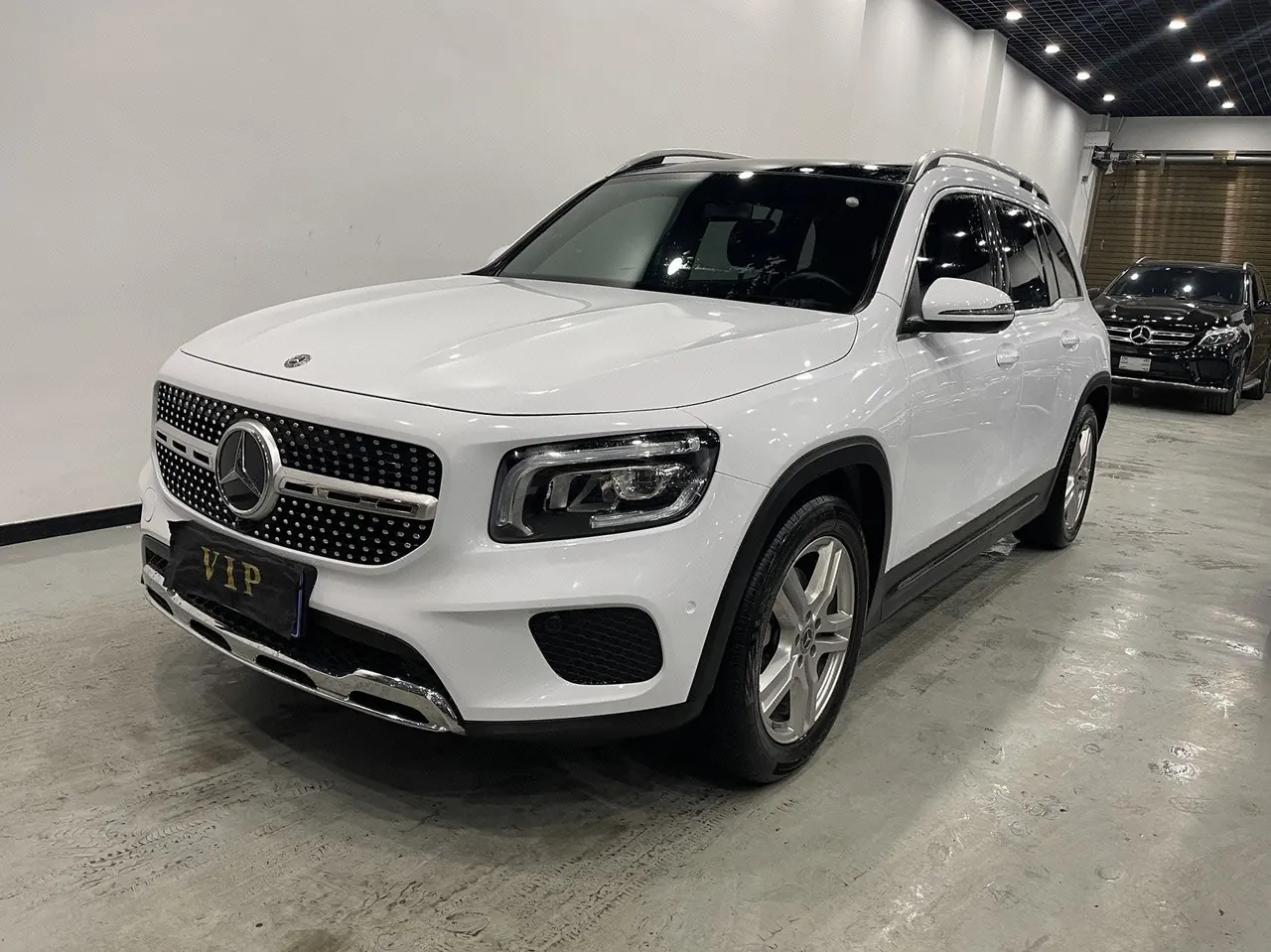 Open image lightbox: Mercedes Benz 2020 GLB 200 1.3T Dynamic (Modified) Automatic Gear