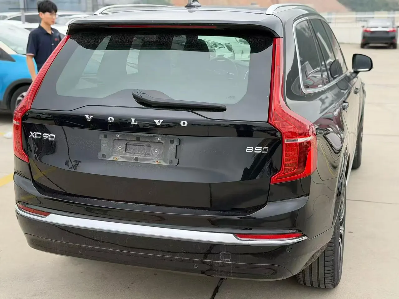 Volvo XC90 (Imported) 2024 XC90 48V 2.0T B5 Zhixing Deluxe Edition 5-seat Automatic Gear 3