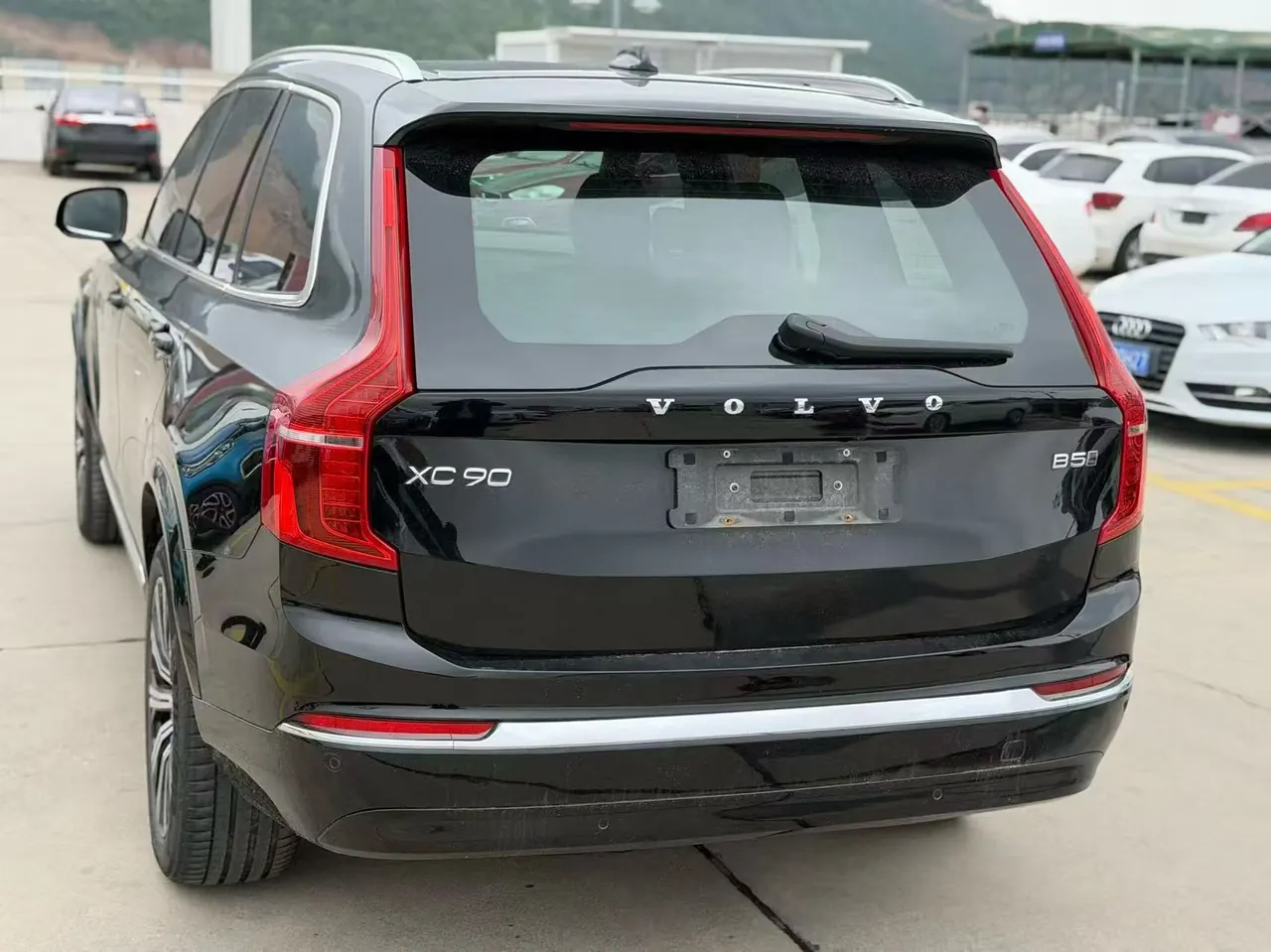 Volvo XC90 (Imported) 2024 XC90 48V 2.0T B5 Zhixing Deluxe Edition 5-seat Automatic Gear 4