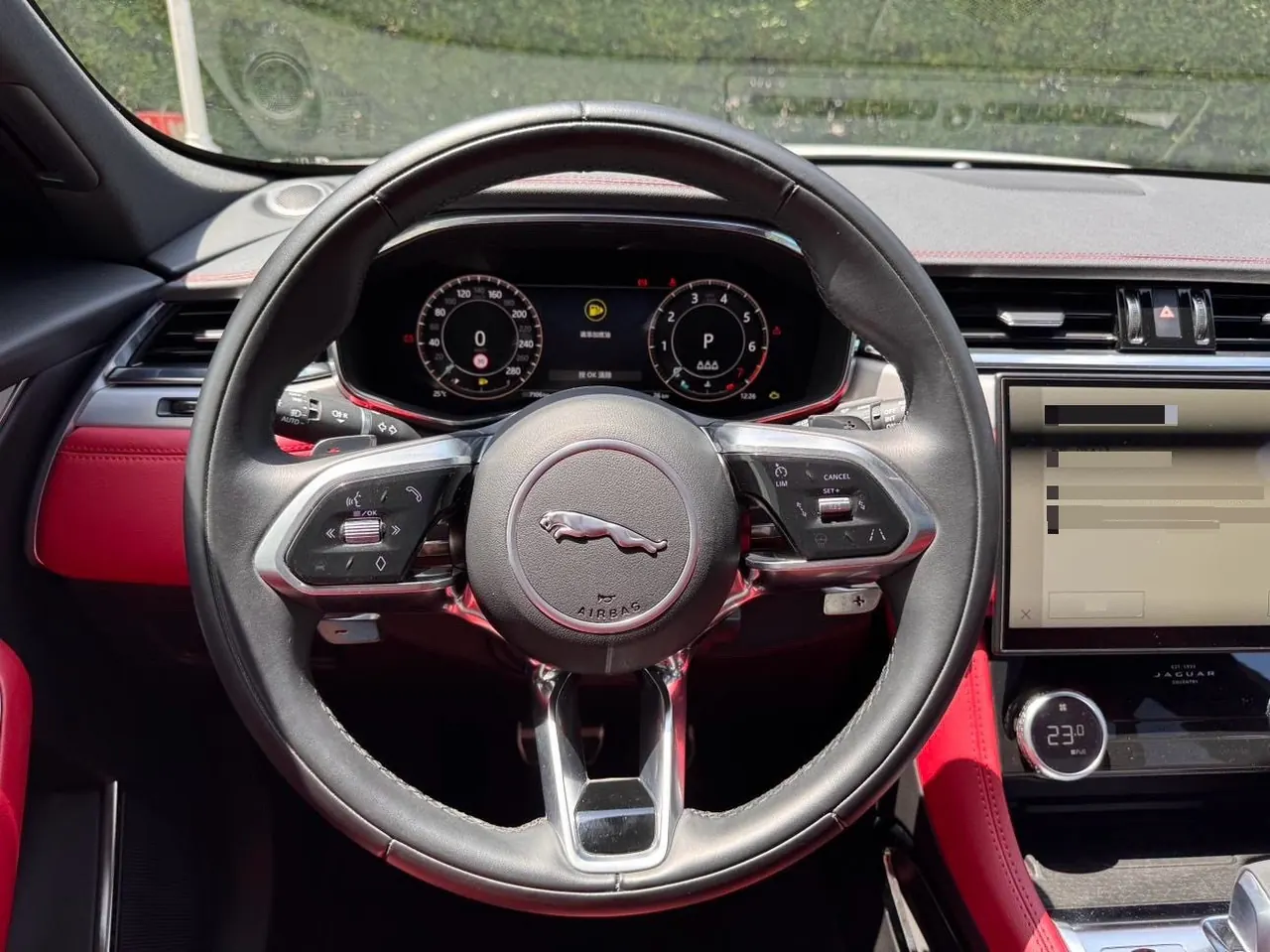 Jaguar F-PACE (Imported) 2024 F-PACE 2.0T P250 R-Dynamic SE Automatic Gear 12