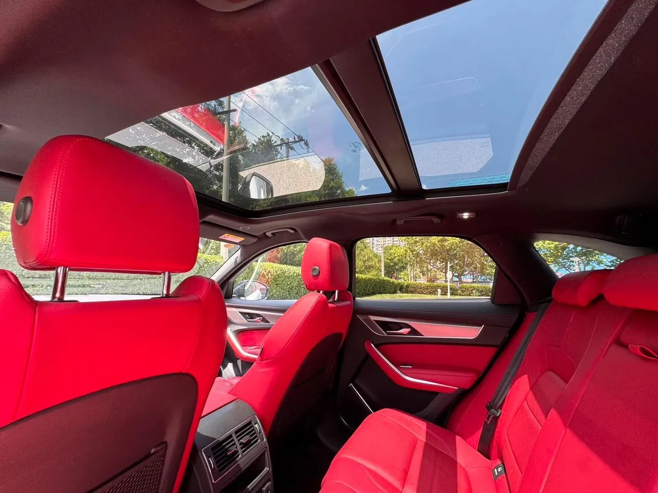 Jaguar F-PACE (Imported) 2024 F-PACE 2.0T P250 R-Dynamic SE Automatic Gear 14