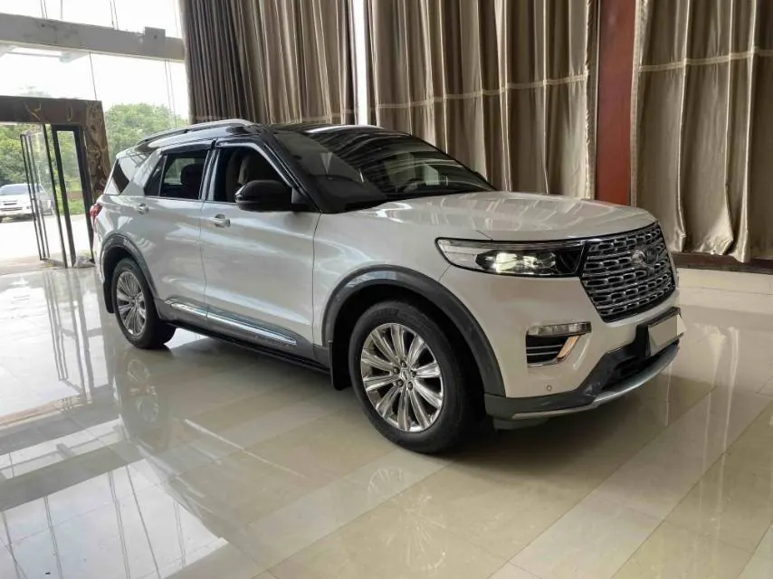 Ford 2020 Explorer 2.3T EcoBoost 285 Four-wheel Drive Titanium Edition 6-seat Automatic Gear 2