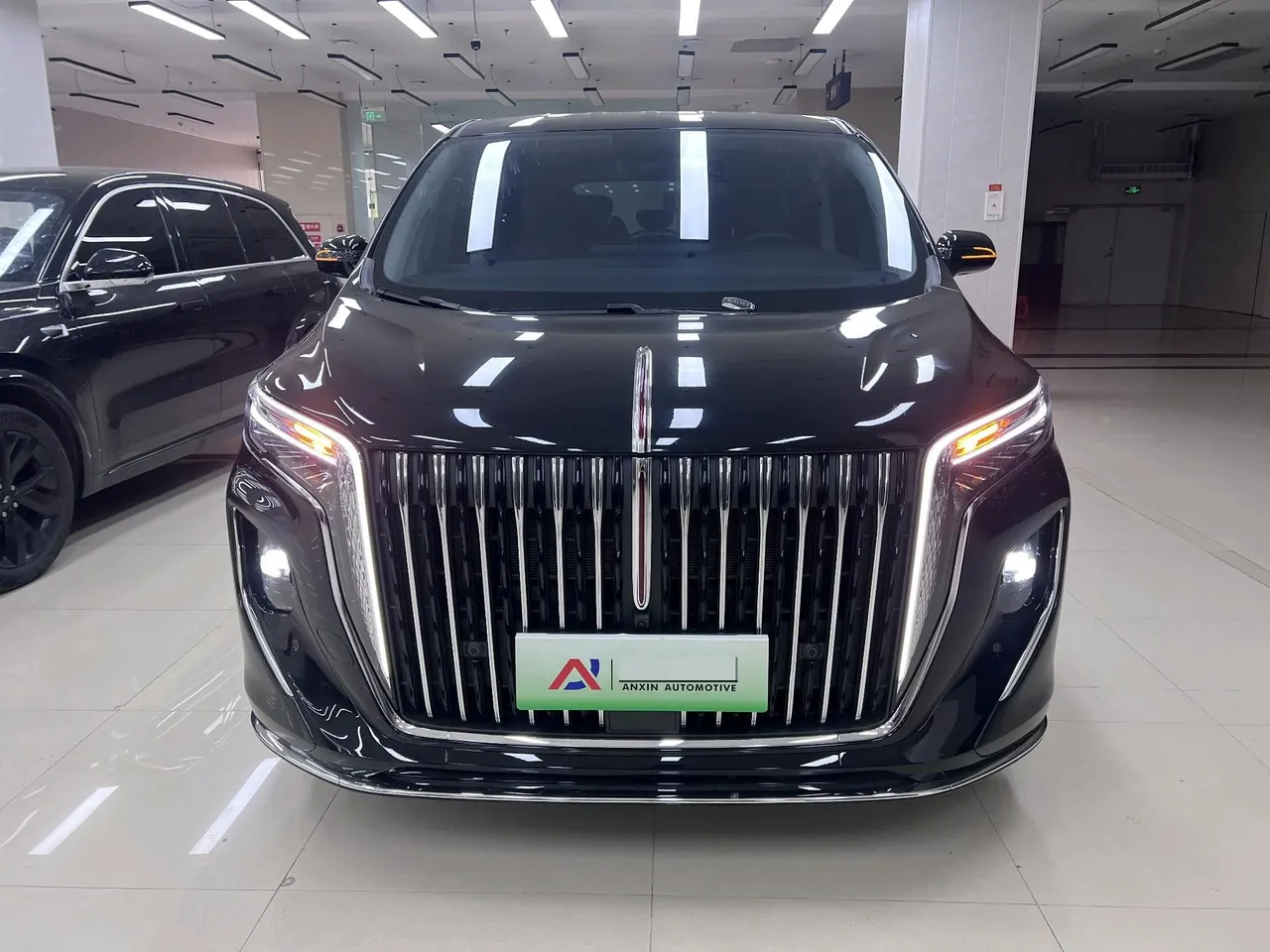 HongQi 2024 HQ9 PHEV 2.0T 4WD Business Edition Welfare Edition Automatic Gear 4