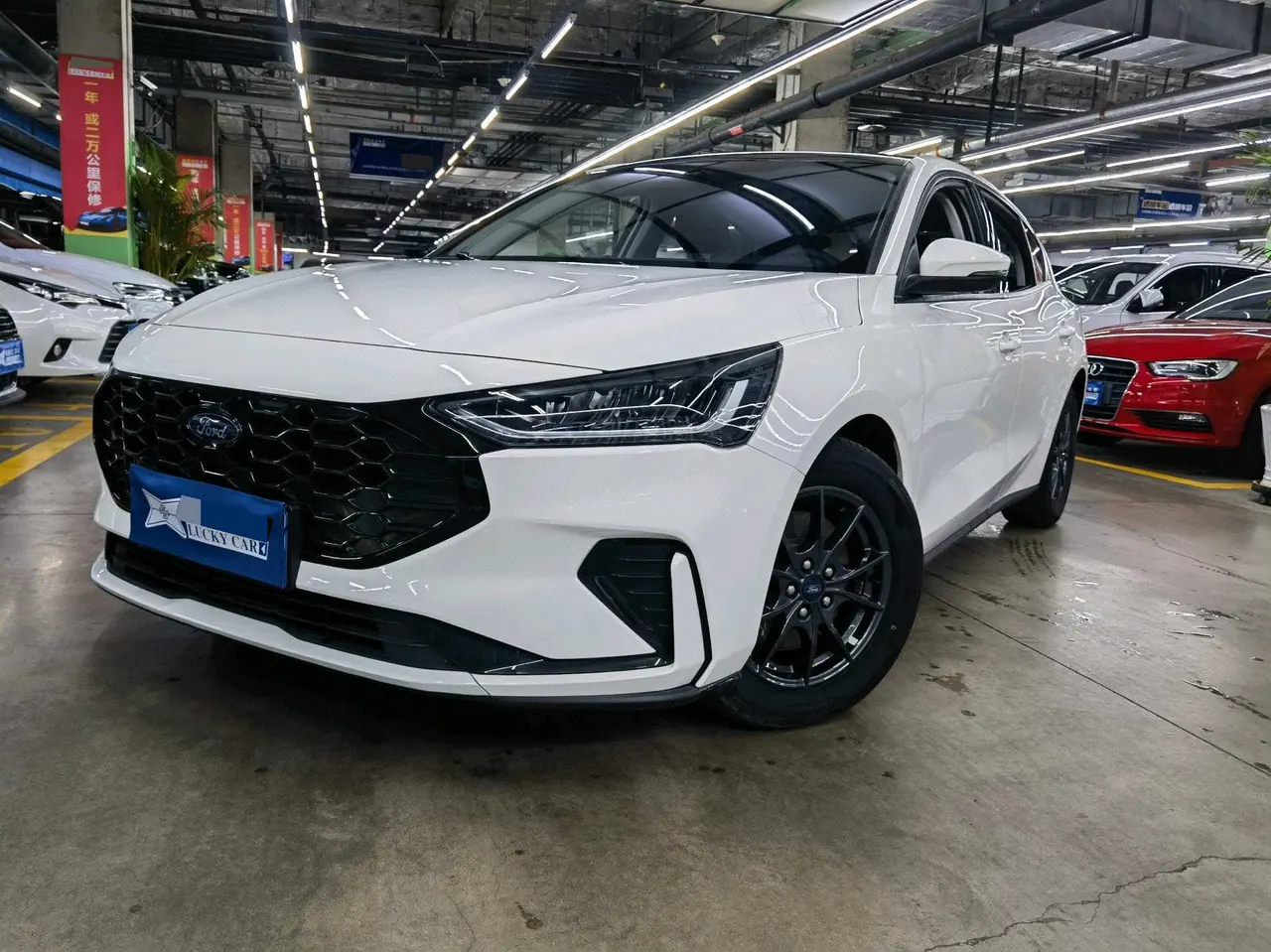 打开图片灯箱:Ford 2022 Fox-hatchback 1.5T EcoBoost 180 Racing Edition Automatic Gear