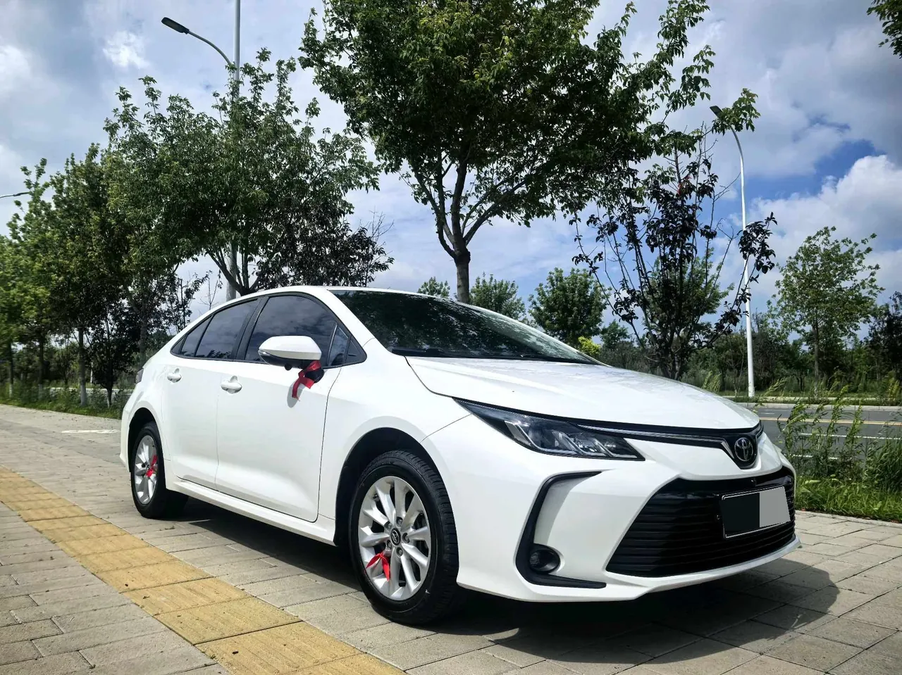 Toyota 2021 corolla 1.2T stepless elite PLUS version of automatic gear 4
