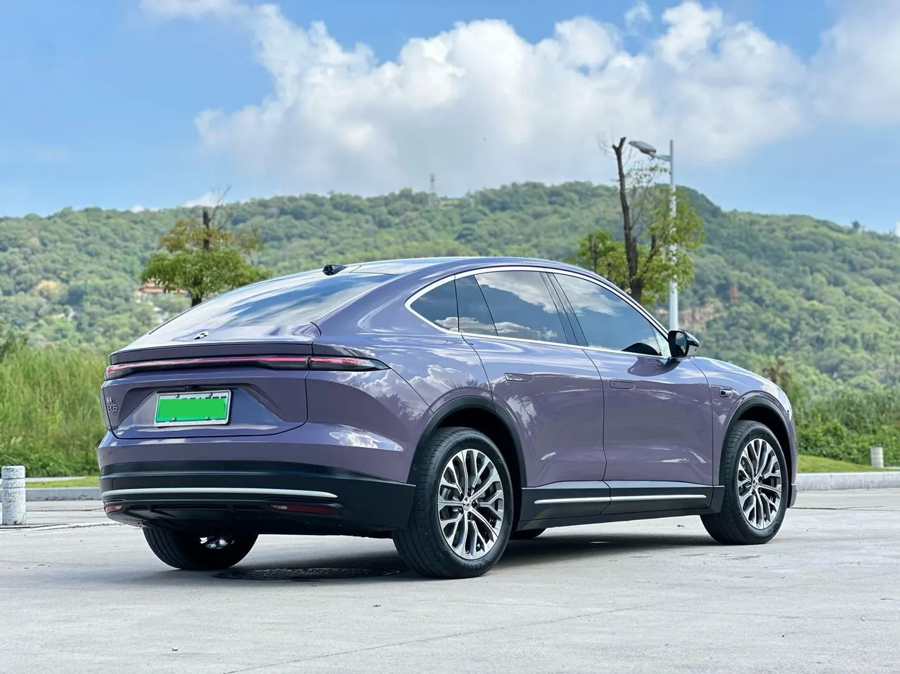 NIO 2023 EC6 75kWh automatic transmission 5