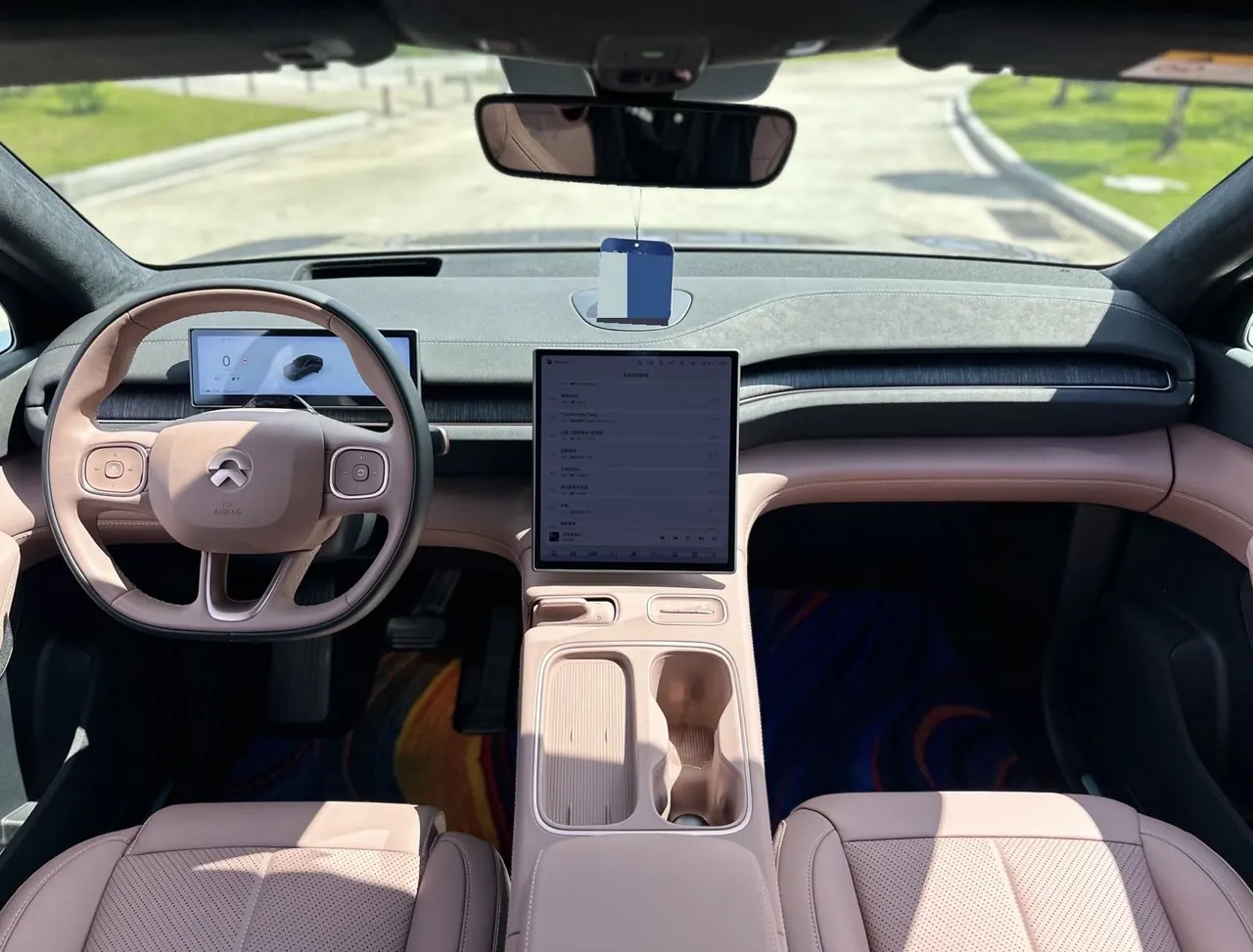 NIO 2023 EC6 75kWh automatic transmission 9