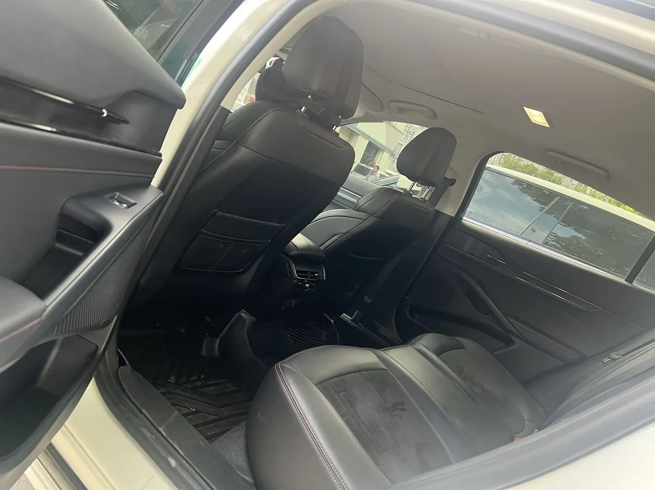 Ford 2023 Mondeo 2.0T EcoBoost 245 luxury automatic gear 5