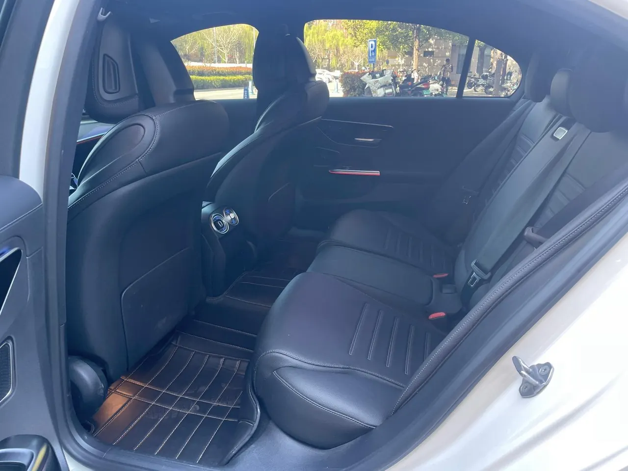 Mercedes Benz Class C 2022 C 260 L 48V 1.5T Hao Night Sports Edition (Modified) Automatic Gear 3