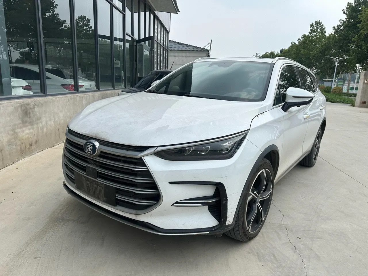 打开图片灯箱:BYD Tang New Energy 2021 Tang DM-i 1.5T Stepless 112KM Honorable Automatic Gear