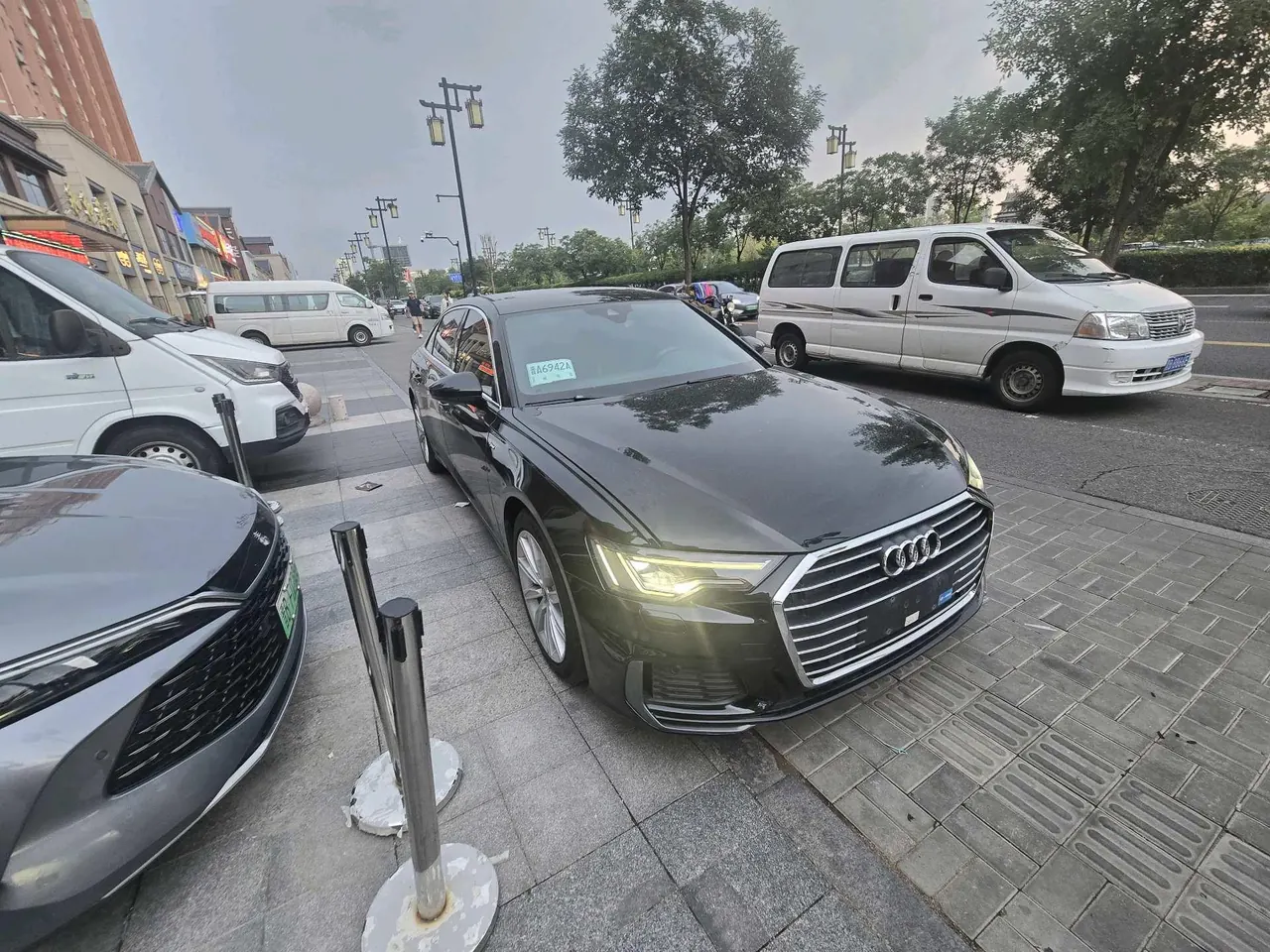 Audi 2020 A6L 2.0TFSI 45TFSI Selected Dynamic Automatic 3