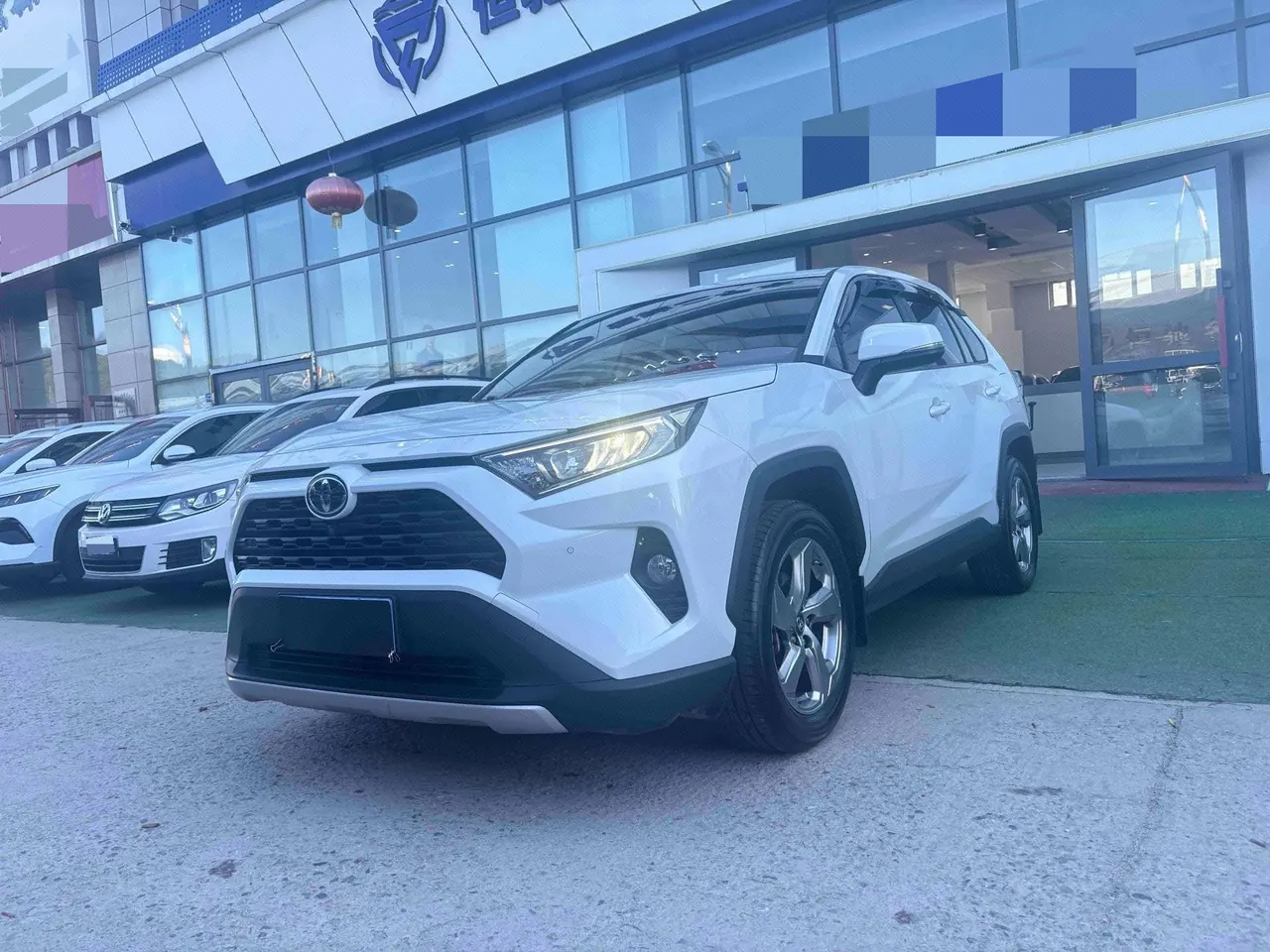 打开图片灯箱:Toyota 2022 RAV4 Rongbo 2.0 Stepless Two-Drive Fashion Plus Edition Automatic Gear