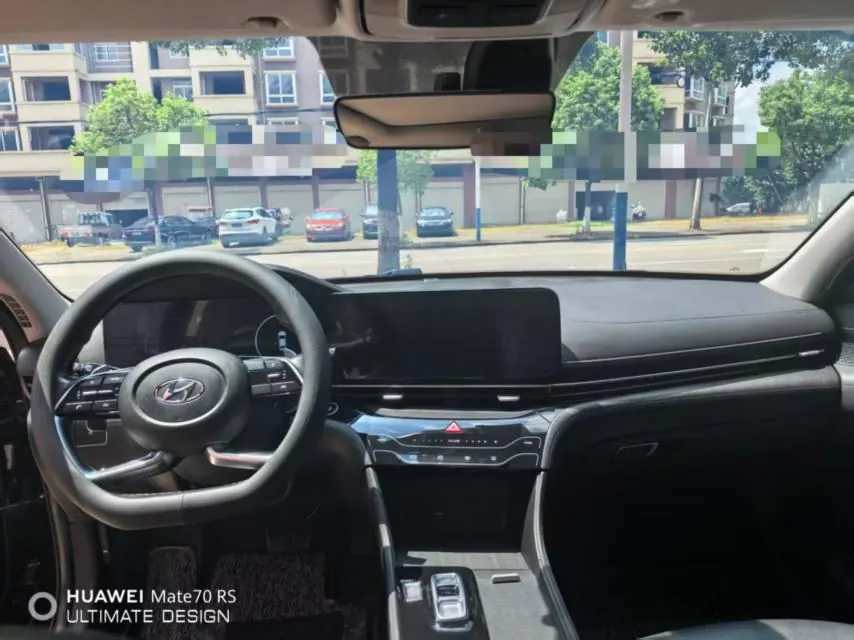 Hyundai 2021 Name Figure 1.5TGDi 270TGDi LUX Premium Edition Automatic Gear 2