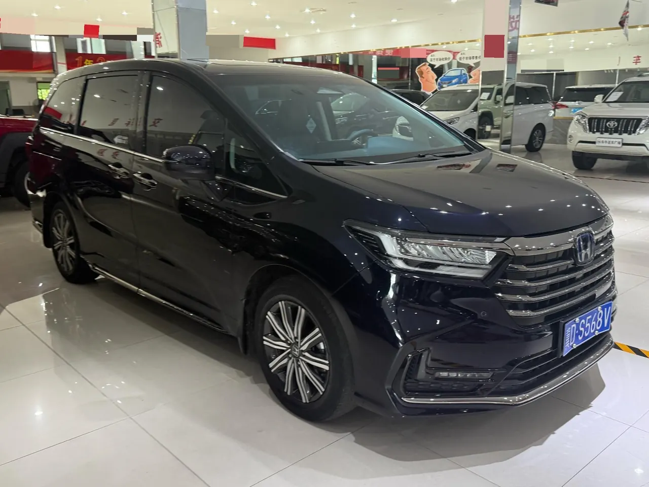 Honda 2022 Odyssey Hybrid 2.0 Stepless Sharp and Leading Edition Automatic Gear 3