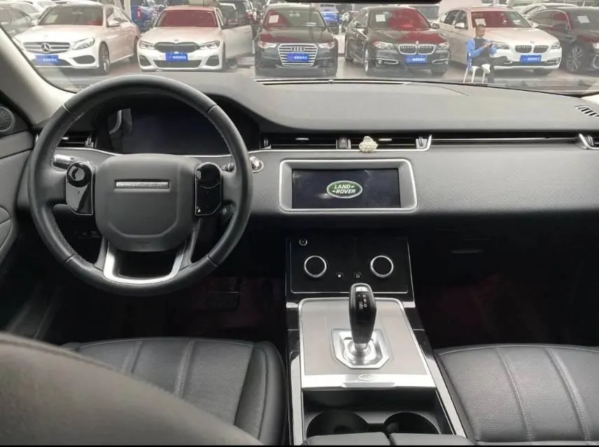 Land Rover 2020 Range Rover Aurora 48V 2.0T 249PS Youth Edition Automatic Gear 3