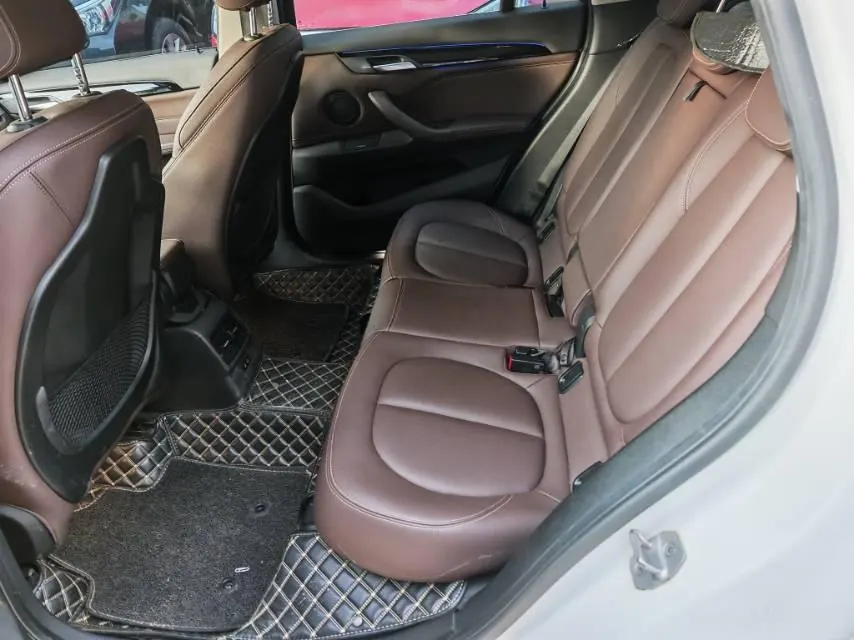BMW 2020 X1 sDrive20Li 1.5T fashion automatic gear 8