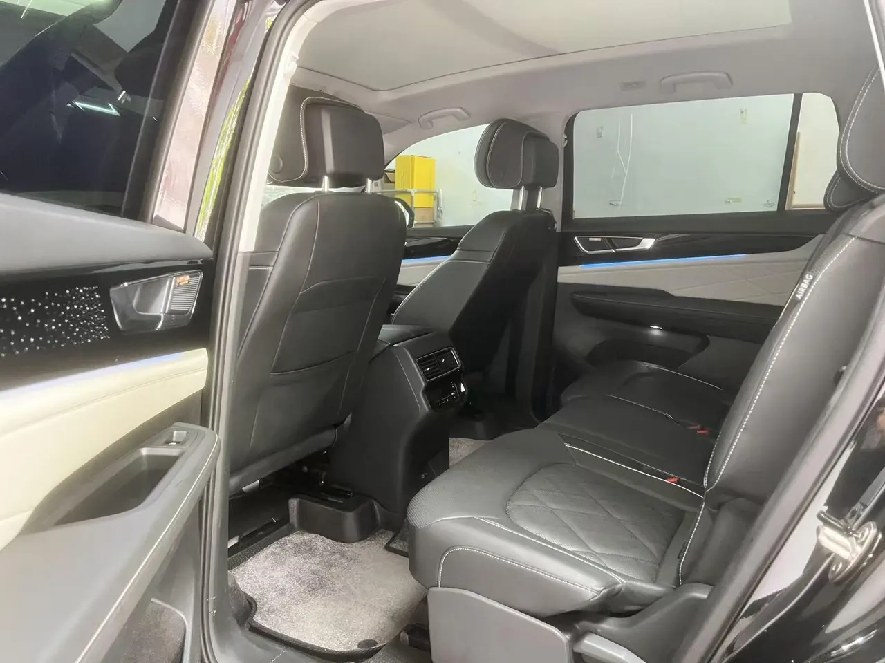 Volkswagen 2024 Tuang 2.0TSI 380TSI four-wheel drive Longyao version automatic gear 5