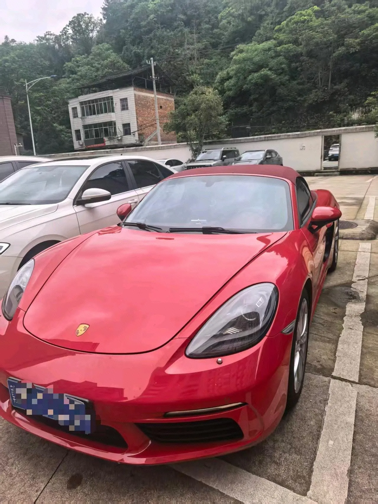 Open image lightbox: Porsche 718 (Imported) 2020 718 Boxer 2.0T Automatic
