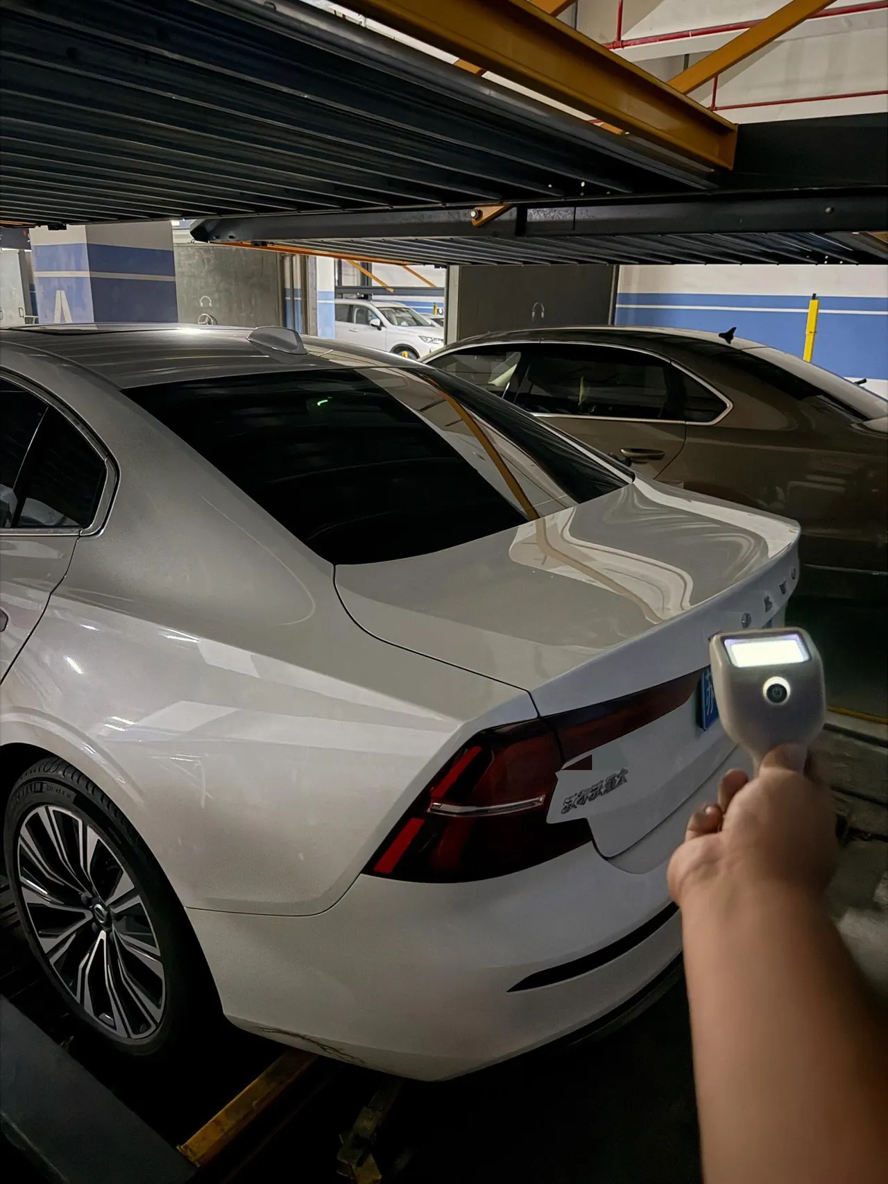 Volvo 2024 S60 48V 2.0T B4 Zhiyuan Deluxe Edition Automatic Gear 6