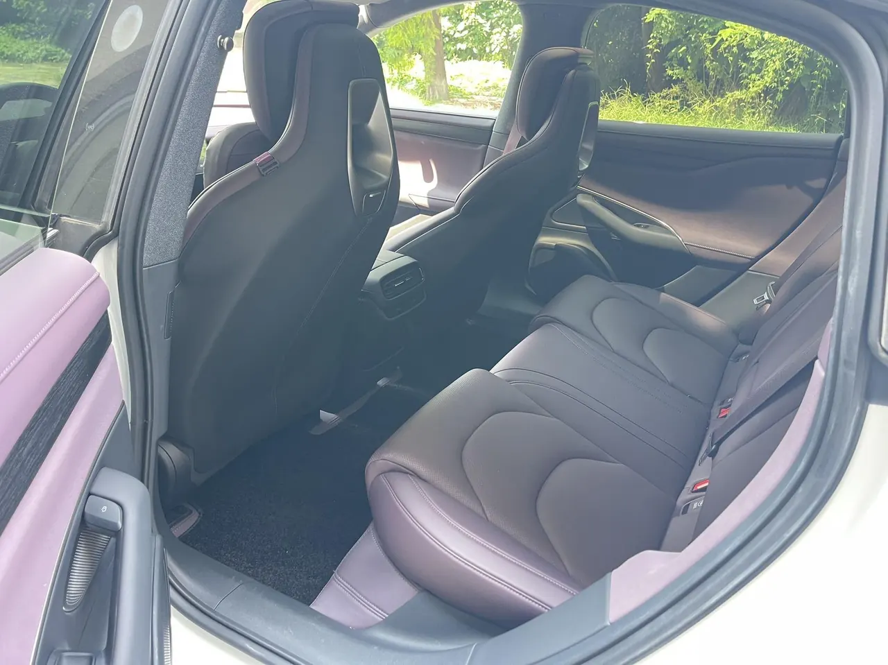 MI 2024 SU 7 700km Rear Drive Long Endurance Smart Driving Edition Automatic Gear 3