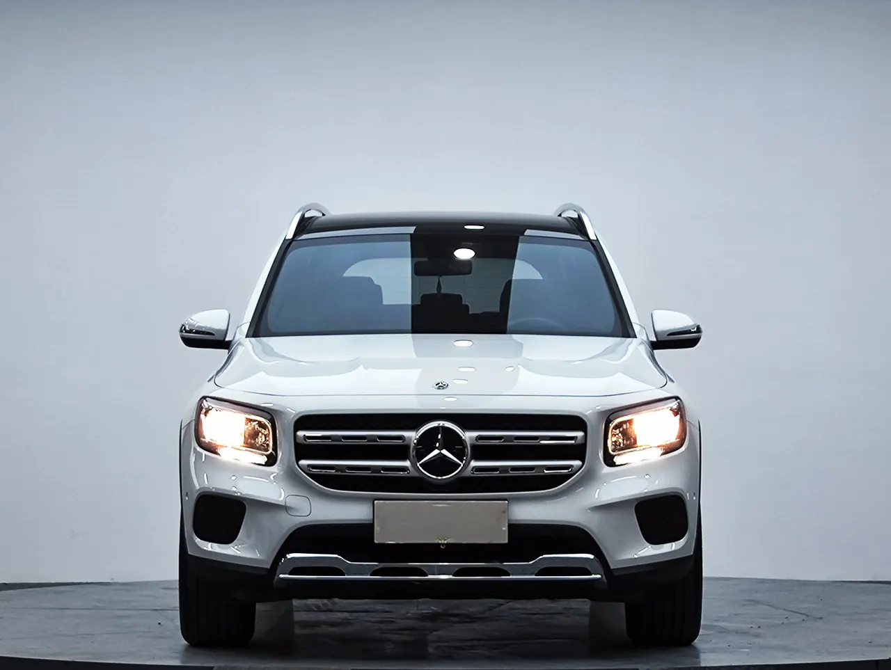 Mercedes Benz 2020 GLB 180 1.3T Dynamic Automatic 2