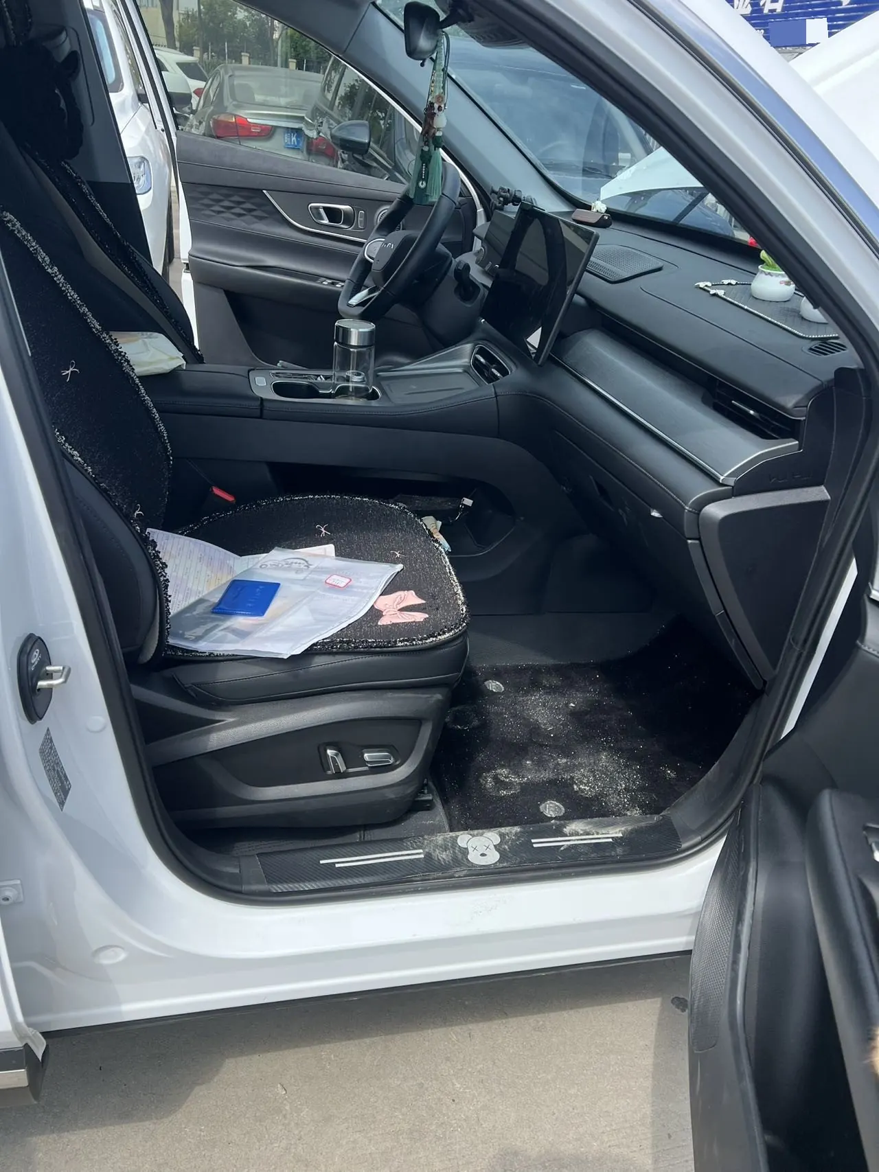 Chery 2025 Tiggo 8 PLUS 1.6TGDI 290TGDI Luxury Automatic Gear 6