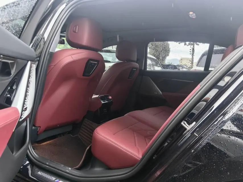 BMW 5 Series 2025 530Li 48V 2.0T Leading M Sports Suit Automatic Gear 5