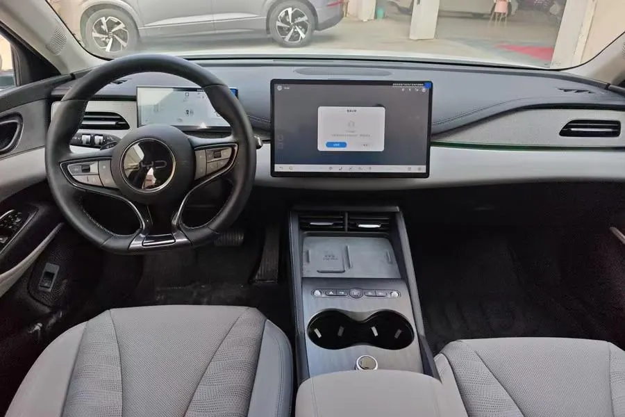 BYD 2025 seals 06 DM-i 1.5 stepless travel version 150KM flagship automatic gear 5