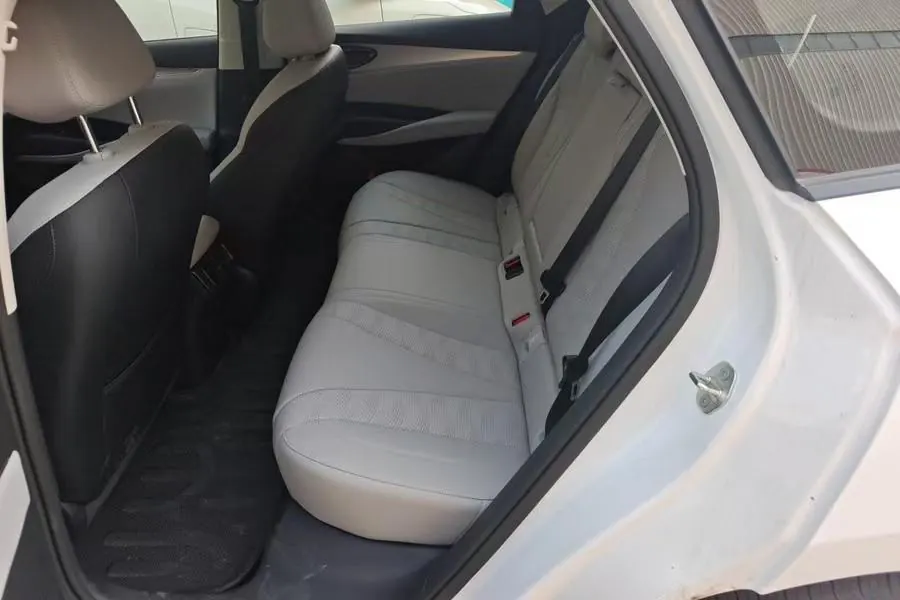 BYD 2025 seals 06 DM-i 1.5 stepless travel version 150KM flagship automatic gear 6