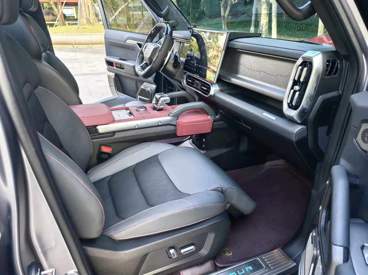 Jetour 2023 Traveler 2.0T 4WD Crossing PRO Automatic Gear 9