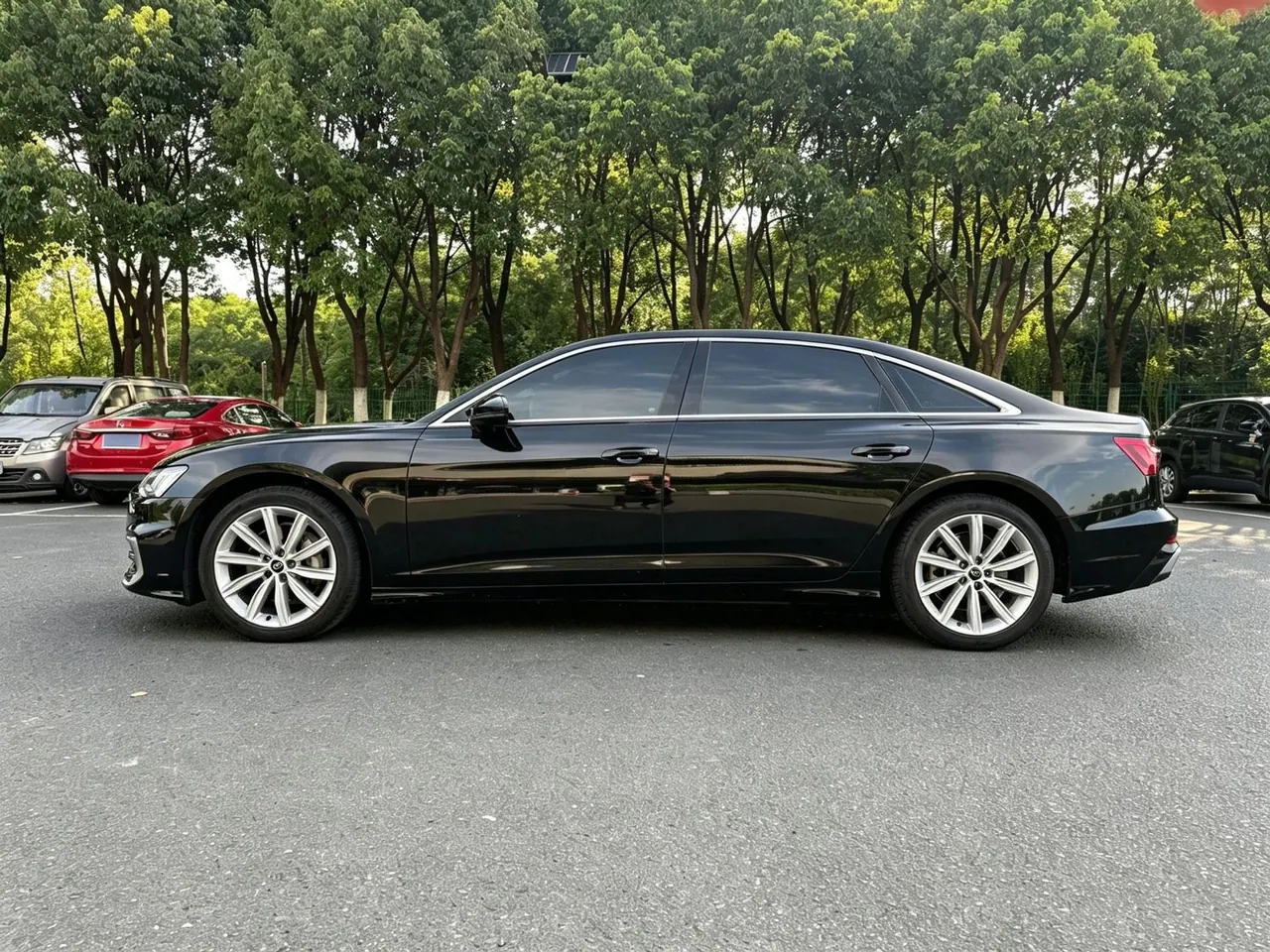 Audi 2023 A6L 2.0TFSI 45TFSI Selected Dynamic Automatic 3