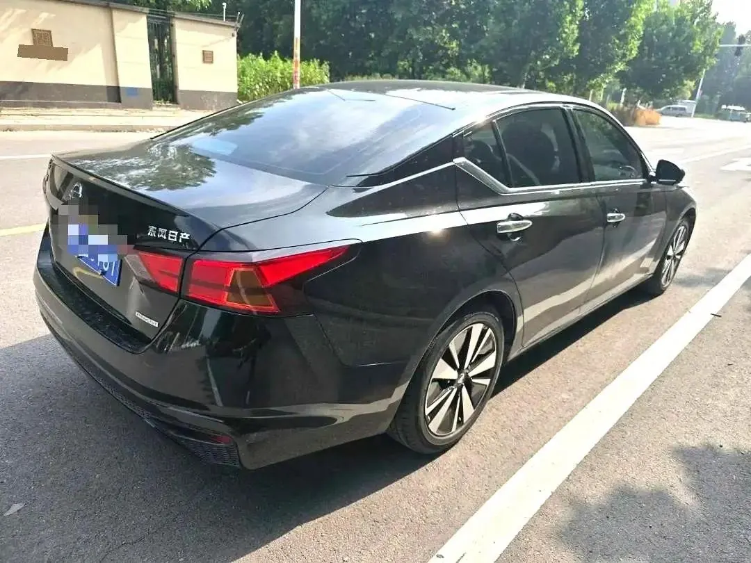 Nissan 2021 Teana 2.0 Stepless XL Upper AD1 Smart Navigation Edition Automatic Gear 2