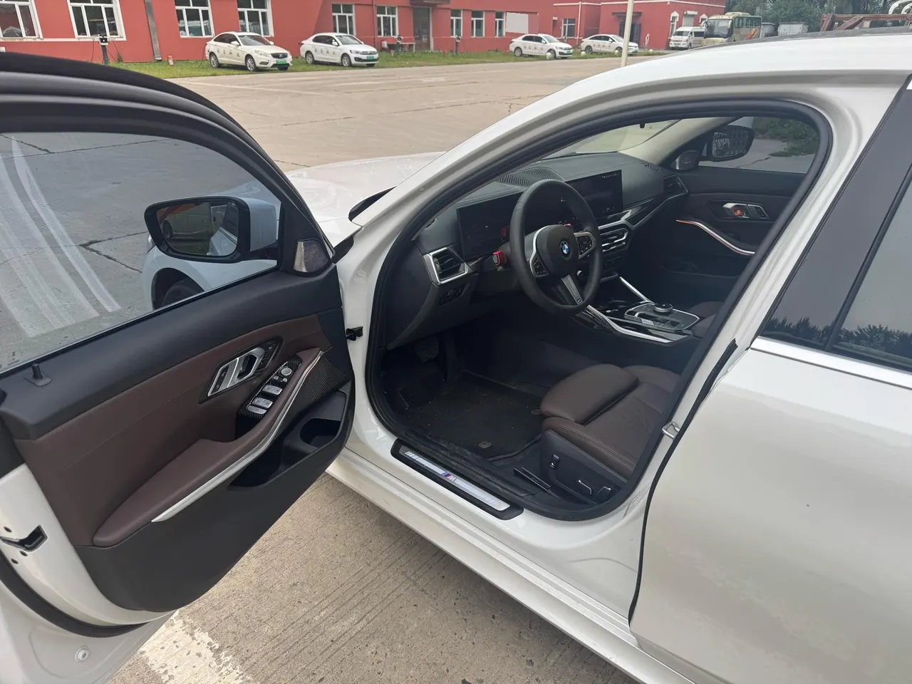 BMW 3 Series 2023 320Li 2.0T M Sports Suit Automatic Gear 6