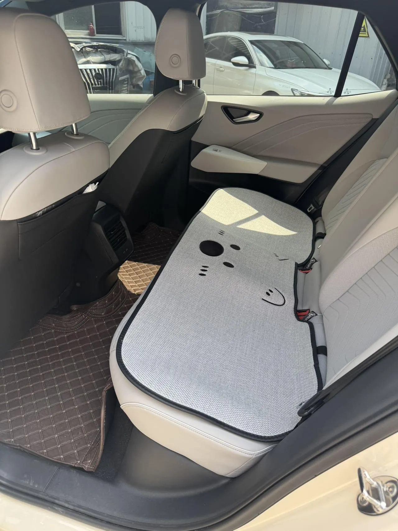 Volkswagen 2025 ID. 3 Smart Pure Smart Edition (Modified) Automatic Gear 4