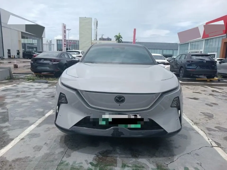Mazda 2025 EZ-60 200 Max automatic gear 3