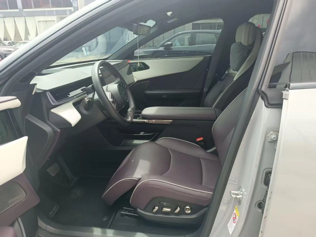 Mazda 2025 EZ-60 200 Max automatic gear 7