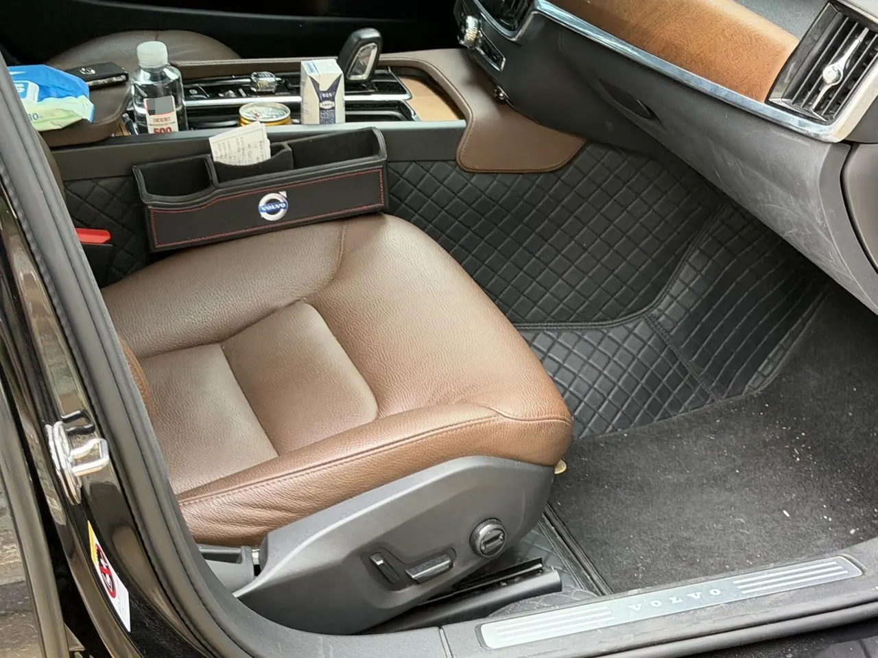 Volvo 2021 S90 48V 2.0T B5 Zhiyi Deluxe Edition Automatic Gear 9
